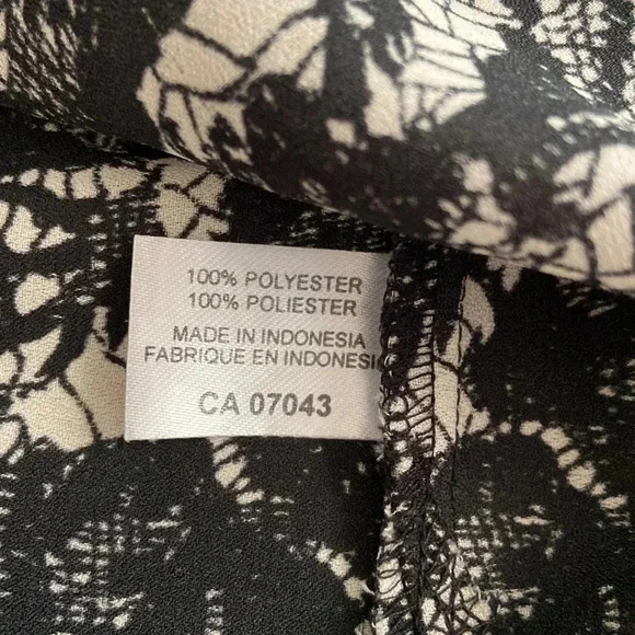 Violet & Claire | Tank Top Blouse - Picture 8 of 8